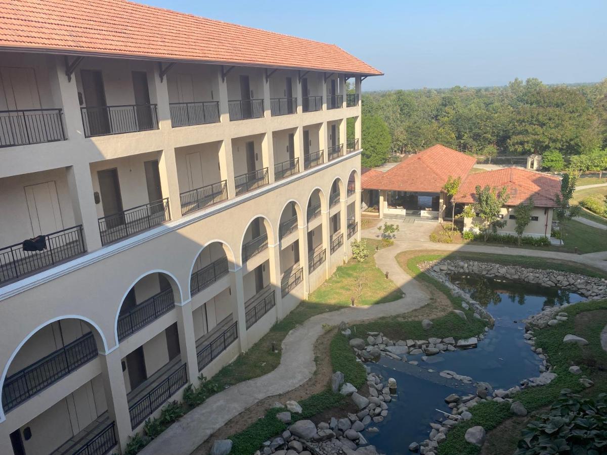 Bhanu The Fern Forest Resort & Spa, Jambughoda 外观 照片