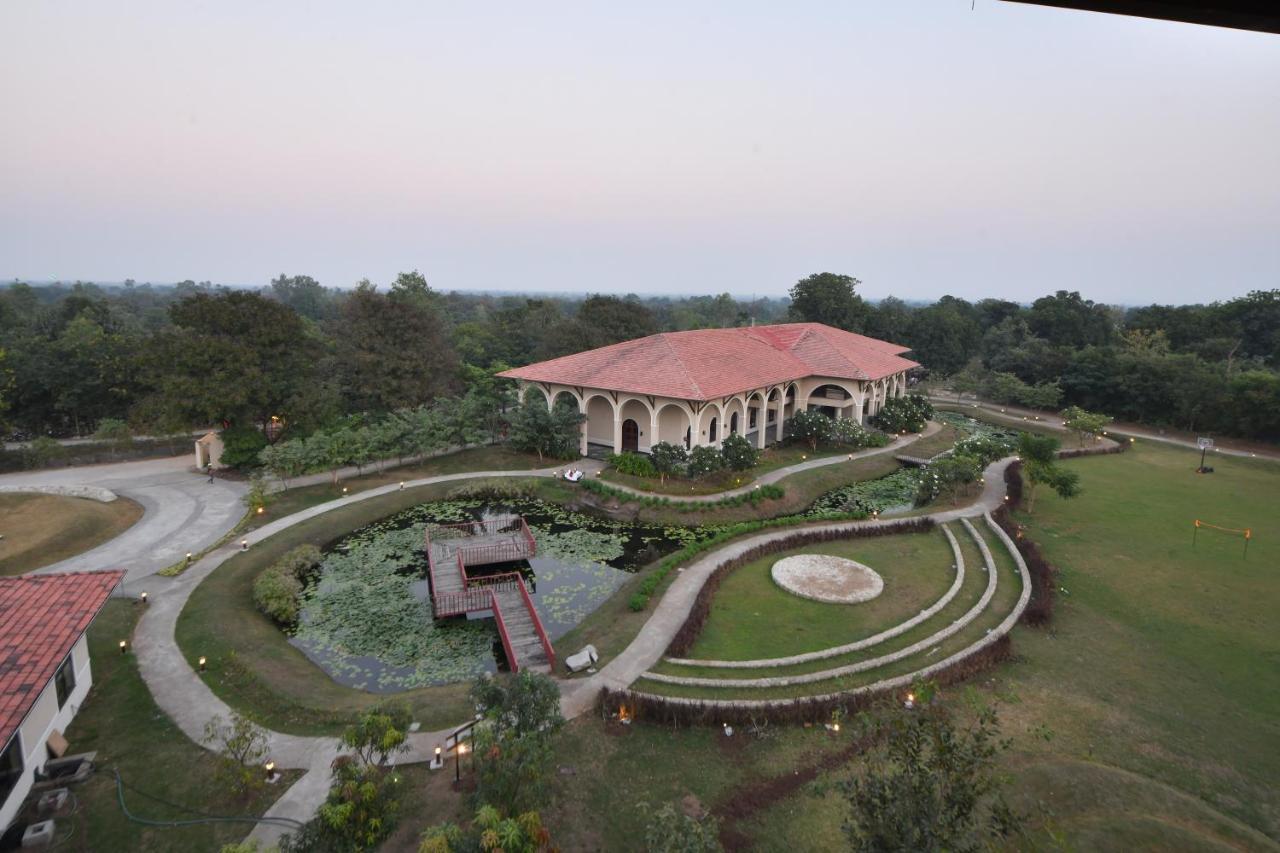 Bhanu The Fern Forest Resort & Spa, Jambughoda 外观 照片