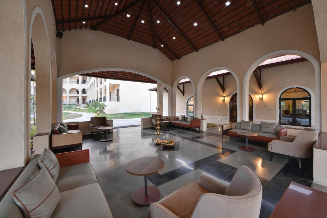 Bhanu The Fern Forest Resort & Spa, Jambughoda 外观 照片