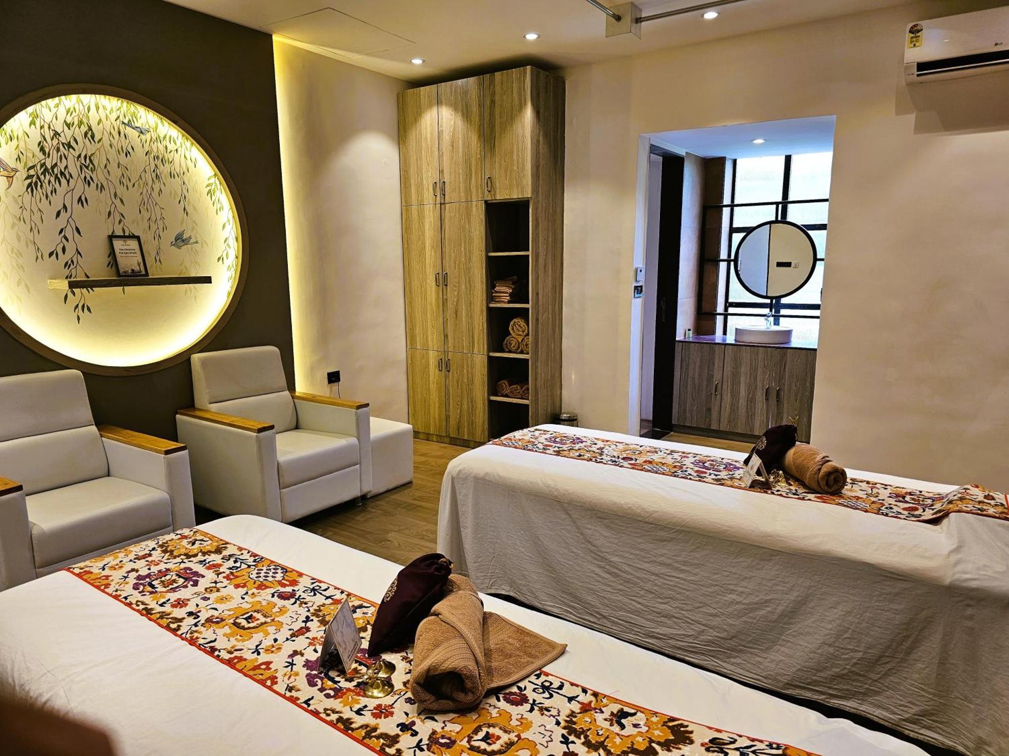 Bhanu The Fern Forest Resort & Spa, Jambughoda 外观 照片